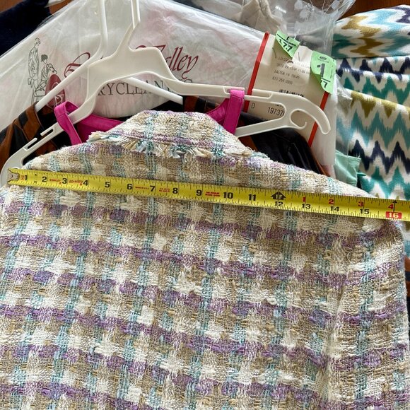 CHANEL White, Purple and Blue Tweed Jacket, 2005 RARE Excellent - Picture 8 of 15